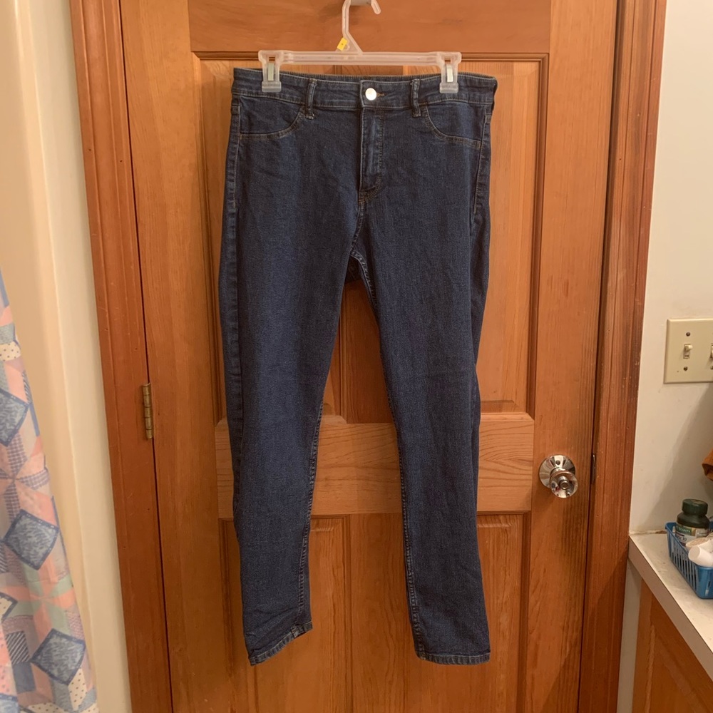 H&M skinny jeans size 33